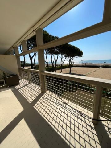 Appartamento Frontemare Da Michi E2 Lido di Jesolo Zewnętrze zdjęcie